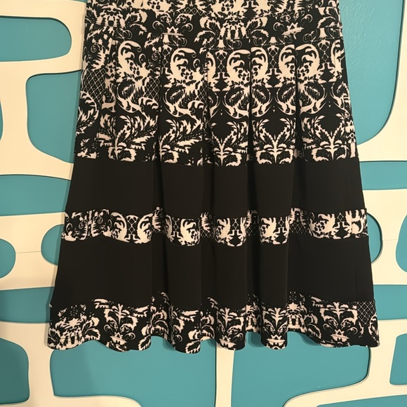 ModCloth Black & White Cocktail/Work Dress Retro - Picture 4 of 5